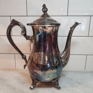 Vintage WM Rogers Silver Plated Ornate 4 Footed Coffee/Teapot  (Stamped)